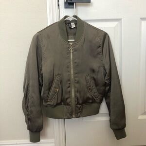 [H&M] Khaki Bomber Jacket